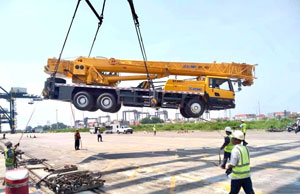 30 MT Mobile Crane